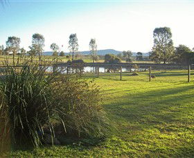 Hunter Valley Zoo - Mackay Tourism 2