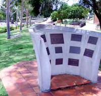 Walkers Ship Memorial - Mackay Tourism