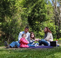 Hidden Treasure picnic area - Mackay Tourism
