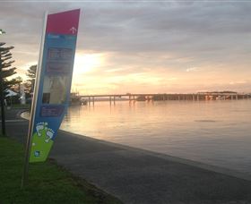 The Entrance Coast To Lake Walk - Mackay Tourism 1
