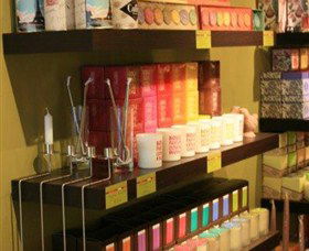 The Little Candle Shop - Mackay Tourism 0