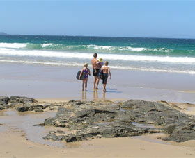 Shellharbour Beach - Mackay Tourism 0