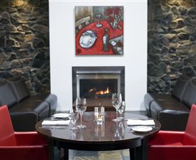 Bella Char Restaurant And Wine Bar - Mackay Tourism 1