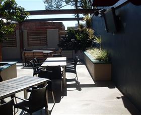 Tattersalls Hotel - Casino - Mackay Tourism 3