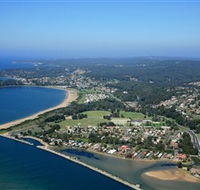 Kayaking Broulee - Mackay Tourism