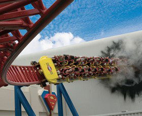 Warner Bros. Movie World - Mackay Tourism 2