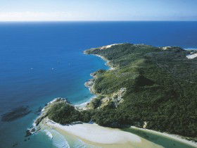 Moreton Island National Park - Mackay Tourism 0