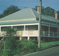 Maclean Stone Cottage and Bicentennial Museum - Mackay Tourism