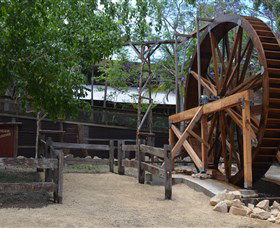 Cedar Creek Goldfield - Mackay Tourism 0