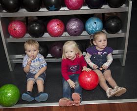 Club300 Bowling And Bar - Mackay Tourism 3