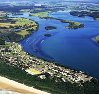 Manning Point Beach - Mackay Tourism