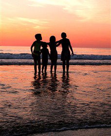 Merimbula Main Beach - Mackay Tourism 2