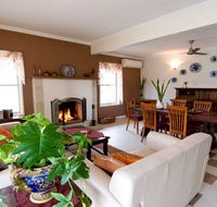 Villa Cavour Bed and Breakfast - Mackay Tourism