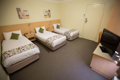 Ibis Styles Orange - Mackay Tourism 3