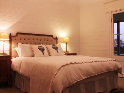 All Saints Bed And Breakfast - Mackay Tourism 1
