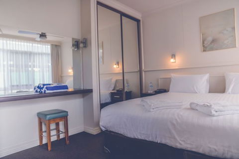 Rich River Golf Club Resort - Mackay Tourism 7