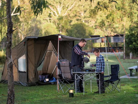 Hardings Paddock Campground - Mackay Tourism 0