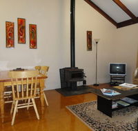 Tinglewood Cabins - Mackay Tourism