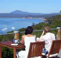 Snug Cove Bed and Breakfast - Mackay Tourism