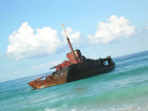 Port Stephens 4WD Tours - Mackay Tourism 14