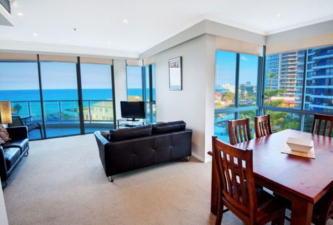 Pacific Views Resort - Mackay Tourism 9