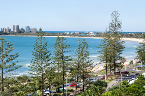 Pacific Beach Resort - Mackay Tourism 10