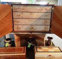 Montville Woods Gallery - Mackay Tourism