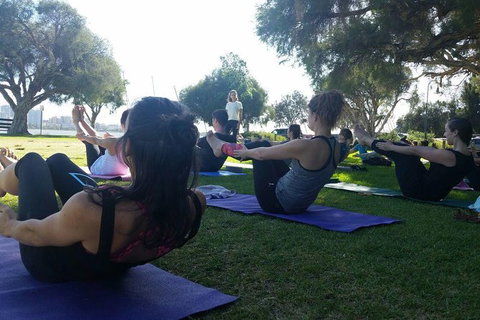 Yoga In The Park - Mackay Tourism 2