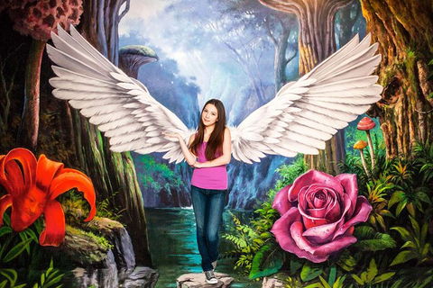 ArtVo Immersive Gallery Experience - Mackay Tourism 0