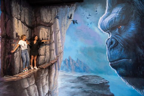 ArtVo Immersive Gallery Experience - Mackay Tourism 4