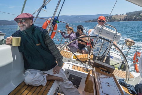 Half-Day Sailing On The Derwent River From Hobart - Mackay Tourism 10
