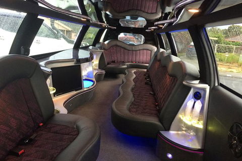 Hobart Airport Transfers In Stretch Limousine Up To 8 People $150 Dollars Total. - Mackay Tourism 1