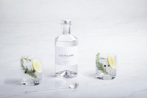 Tasmania\'s Sud Polaire Gin Experience - Mackay Tourism 0
