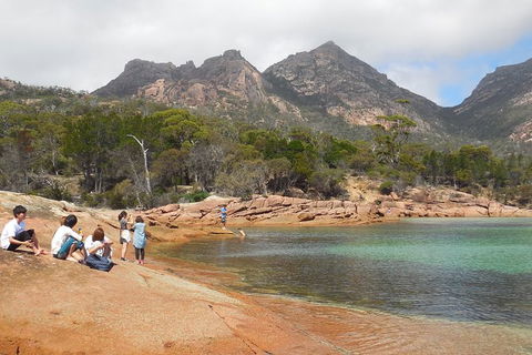 Active Day Tour One-Way From Hobart To Launceston With Wineglass Bay - Mackay Tourism 8