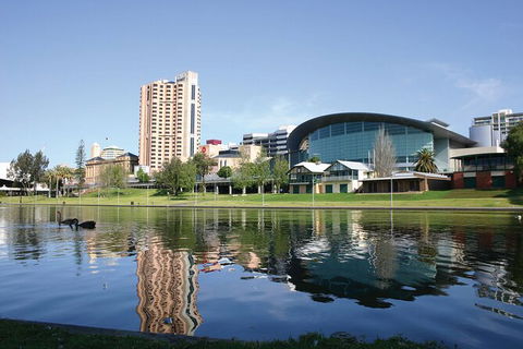 Adelaide Airport Private Chauffeured Transfer - Mackay Tourism 6