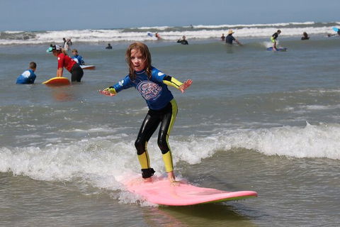 Learn To Surf At Middleton Beach - Mackay Tourism 3