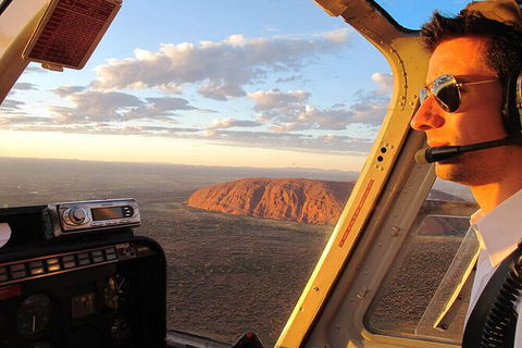 Uluru & Kata Tjuta Grand View Helicopter Flight - Mackay Tourism 5
