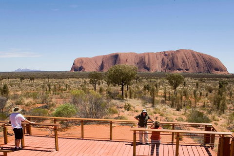 Uluru Small Group Tour Including Sunset - Mackay Tourism 6