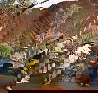Full Uluru Base Walk at Sunrise Including breakfast - Mackay Tourism