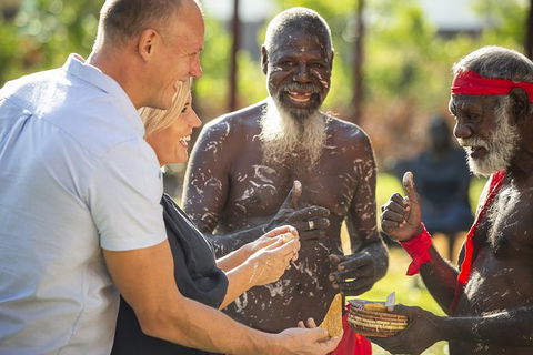 Tiwi By Design Day Tour - Mackay Tourism 8
