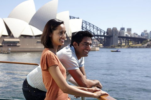 Sydney Harbour Hop On Hop Off Cruise With Taronga Zoo Entry - Mackay Tourism 1