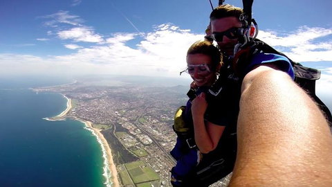 Wollongong Tandem Skydiving From Sydney - Mackay Tourism 8