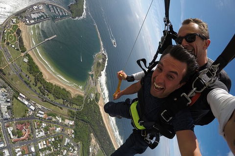 Coffs Harbour Ground Rush Or Max Freefall Tandem Skydive On The Beach - Mackay Tourism 3