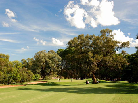 Corowa Golf Club - Mackay Tourism 0
