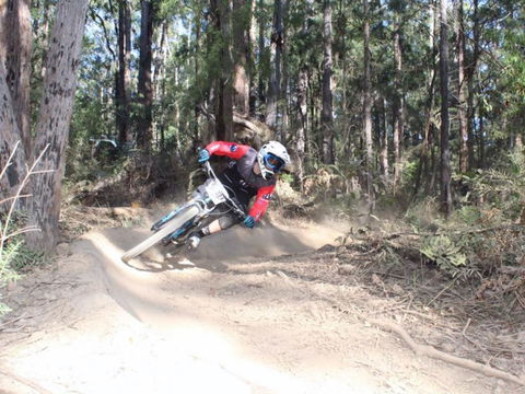 Jolly Nose Mountain Bike Park - Mackay Tourism 0