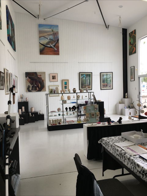 Julesart Studio/Gallery - Mackay Tourism 0
