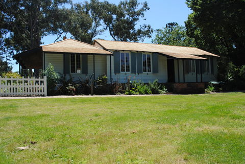 La Trobe's Cottage - Mackay Tourism 1