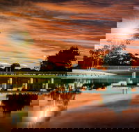 Millicent Swimming Lake - Mackay Tourism