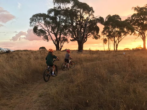 Mountain Bike Trails Tumbarumba - Mackay Tourism 2