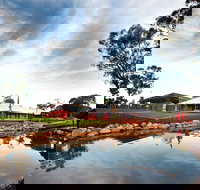 Savannah Visitor Plaza Taronga Western Plains Zoo Dubbo - Mackay Tourism